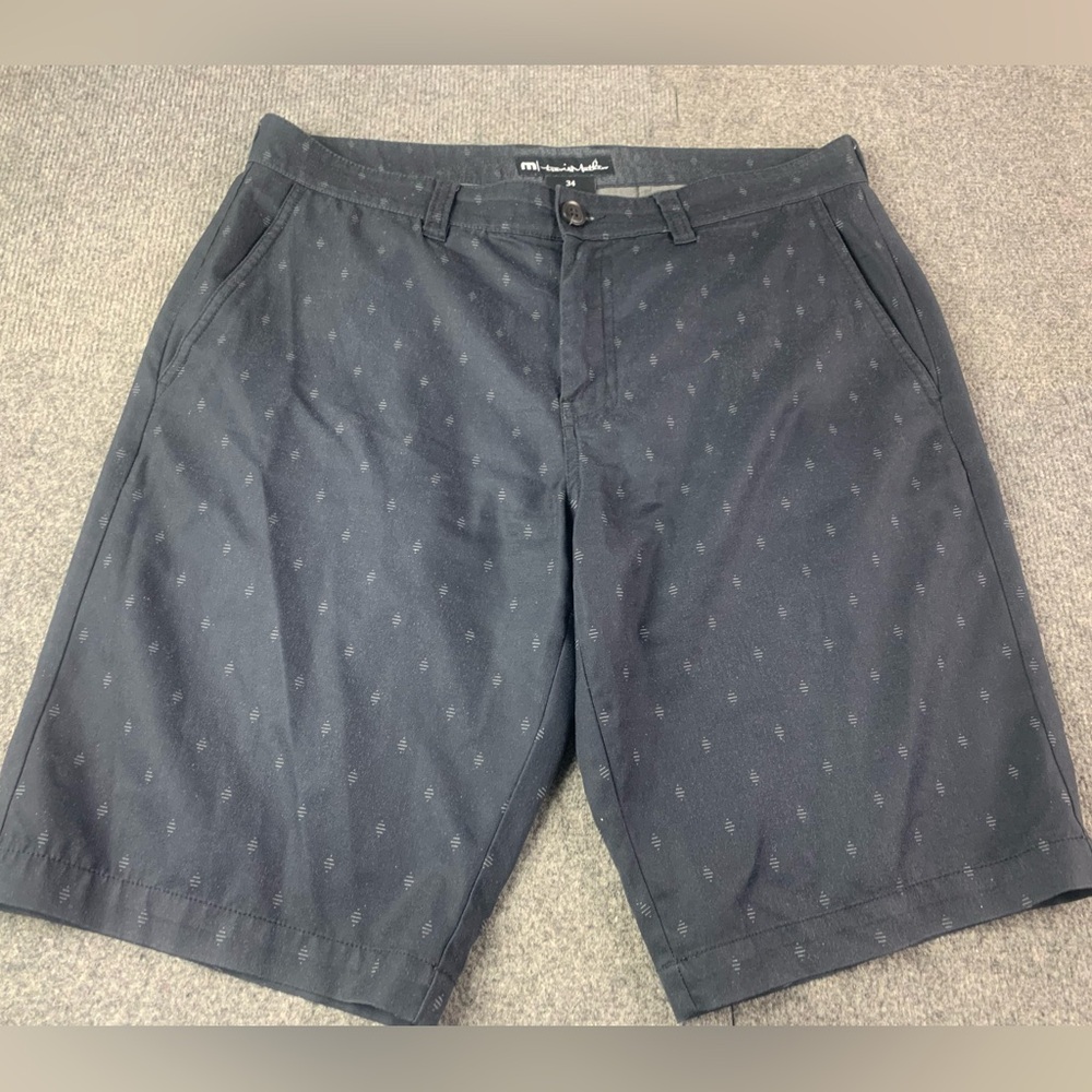 Travis Mathew Mens Flat Front 11"
Golf Shorts Size 34 Black/Gray